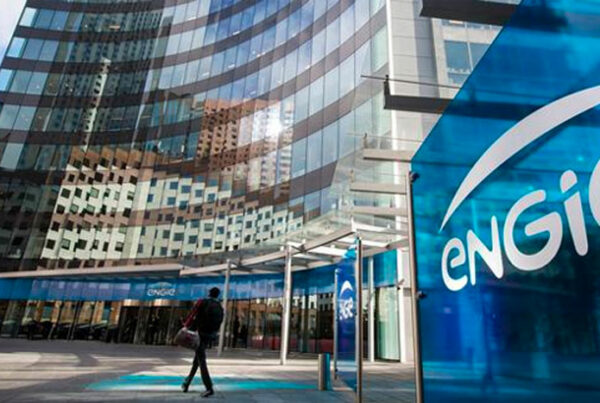 Développement pour ENGIE Solutions d’une application qui cartographie tous les contacts des commerciaux afin de faciliter le cross-selling